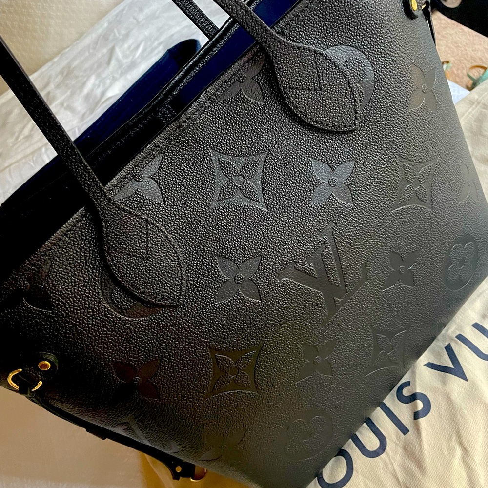 LV Neverfull MM Monogram Empreinte leather black